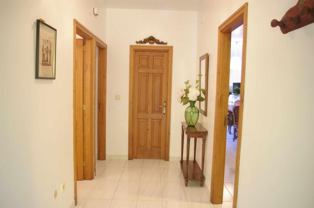 Villa Vivienda Tradicional Con Jardin Y Patio Interior Vilanova de Arousa Exterior foto
